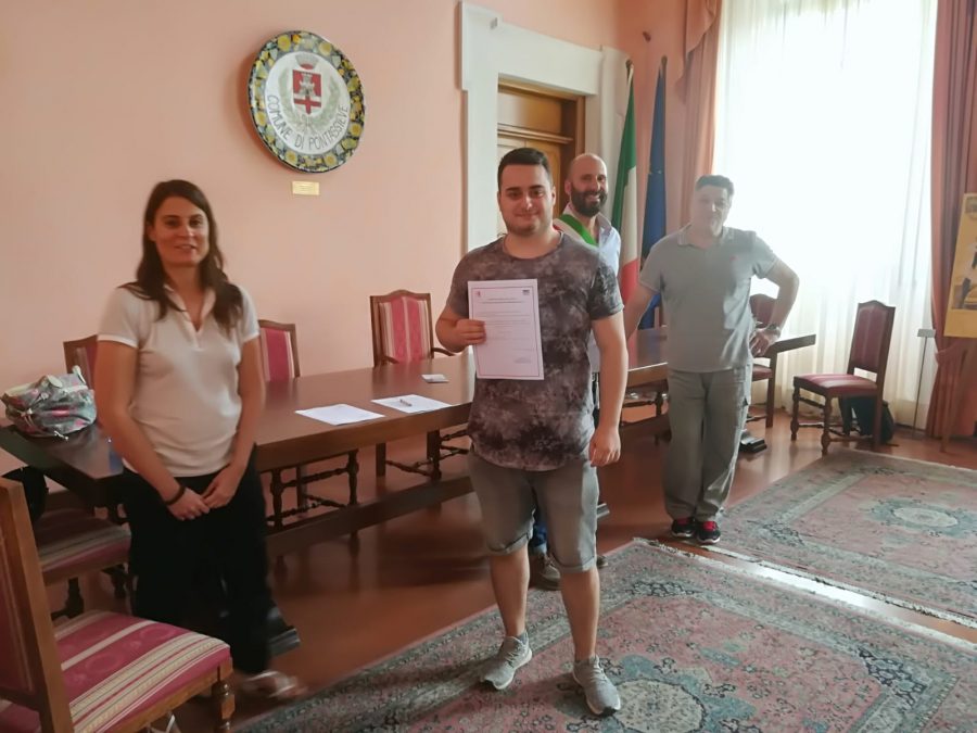 consegna attestati di qualifica del corso addetto elettrico
